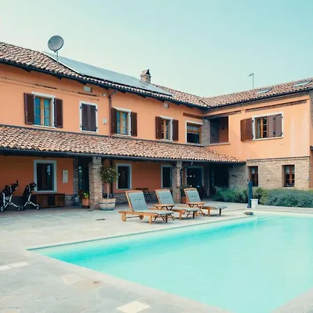 Rosmarino Langhe Villa