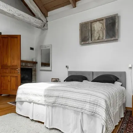 Вилла Rosmarino Langhe Кастаньоле-Ланце